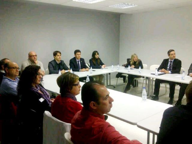 El Ayuntamiento de Alhama quiere convertir el edificio CIDE en un lugar de referencia para los empresarios, Foto 2