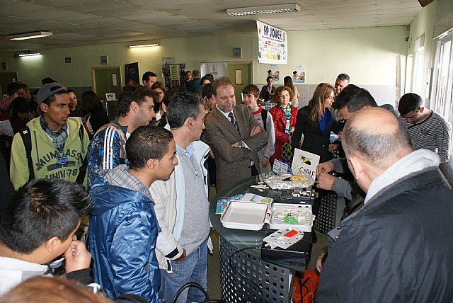 Más de mil alumnos de Formación Profesional se acercan a las empresas en la segunda Feria de Empleo dirigida a este colectivo - 2, Foto 2