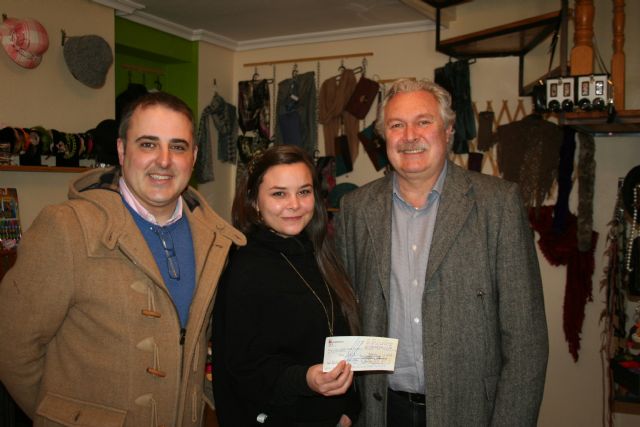 El Ayuntamiento entrega una subvención a un nuevo comercio en el casco antiguo - 2, Foto 2