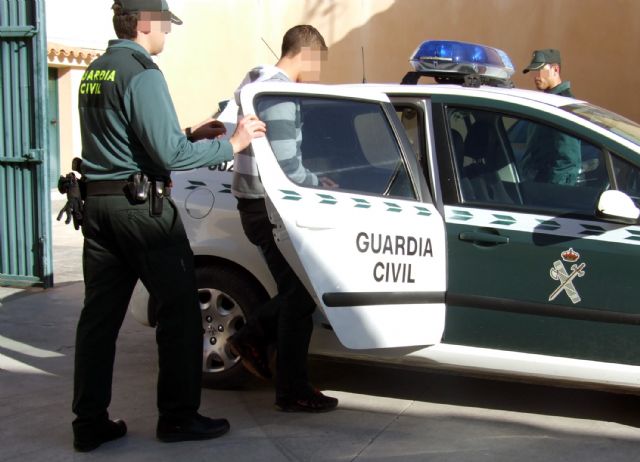 La Guardia Civil ha detenido durante los ltimos das a 16 personas por delitos contra el patrimonio en la Regin, Foto 2