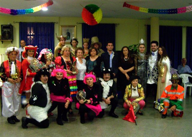 El Centro Municipal de la Tercera Edad en Águilas celebra su Concurso de Disfraces - 1, Foto 1