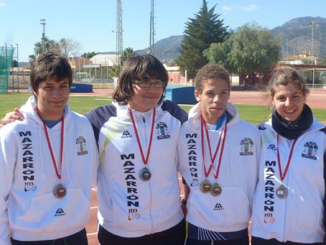 El club atletismo Mazarrón consigue 10 nuevas medallas en el campeonato regional de pista cubierta, Foto 2