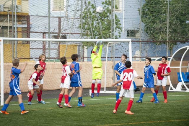 Dura pugna en cabeza de clasificación para jugar el play off al título en la categoría alevín - 3, Foto 3