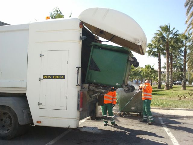 El Ayuntamiento de Alguazas optimiza el servicio municipal de lavado de contenedores - 4, Foto 4