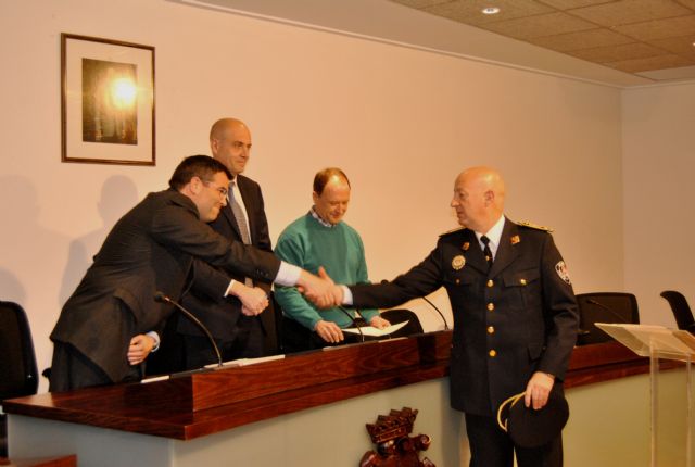 Salvador Angosto tomó posesión como nuevo Oficial Jefe de la Policía Local de San Javier - 2, Foto 2