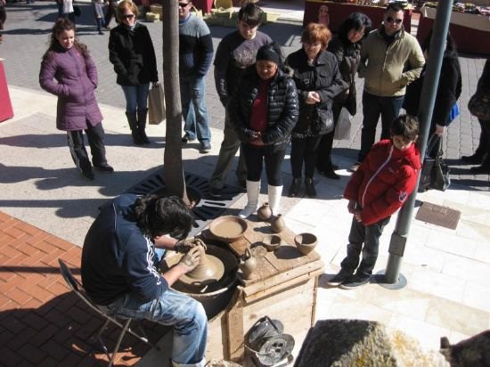 El mercadillo artesano de La Santa comienza la nueva temporada con una veintena de expositores - 2, Foto 2