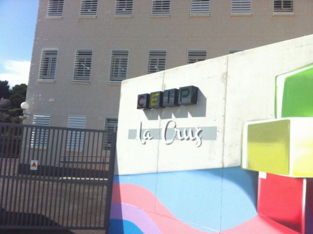 El consejero de Educación y la alcaldesa de Totana inauguran este jueves el nuevo CEIP La Cruz, Foto 1