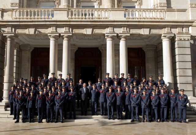 Los alumnos de la Academia General del Aire visitan el Palacio Consistorial - 1, Foto 1