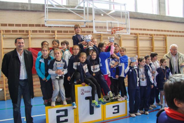 El colegio La Vaguada, campeón regional de Atletismo en categoría benjamín femenino - 2, Foto 2