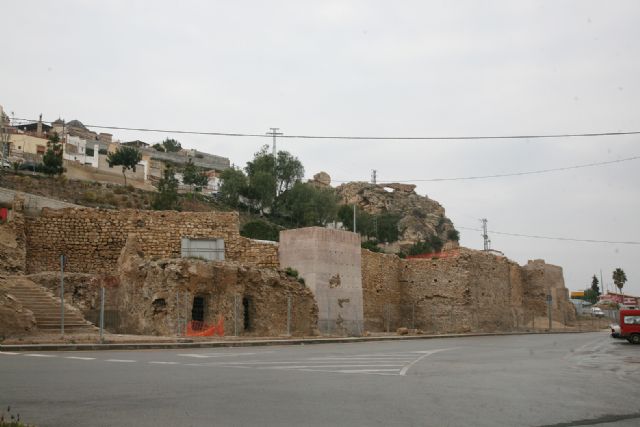 El Ayuntamiento de Lorca invertirá más de 1 millón de euros en la restauración y puesta en valor de 190 metros más de la Muralla Medieval - 2, Foto 2