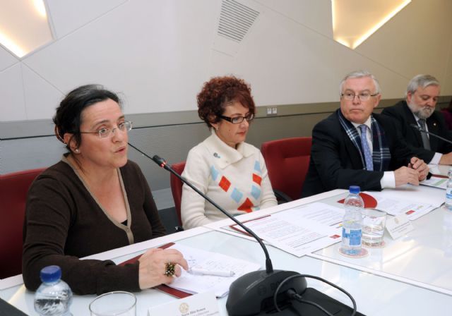 La Universidad de Murcia promueve la autonomía de personas con síndrome de down - 1, Foto 1