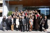 Las 32 candidatas a Reina de los Mayores 2013 inician la jornada de convivencia con el tradicional desayuno junto al Alcalde