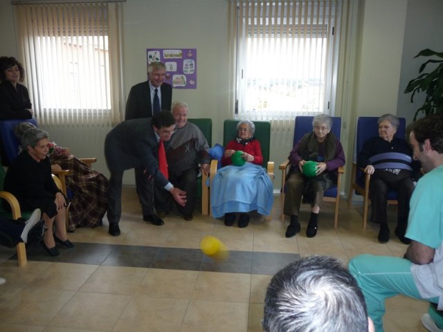La Residencia San Pablo de Ceutí celebra el cumpleaños de más de una decena de sus usuarios - 1, Foto 1