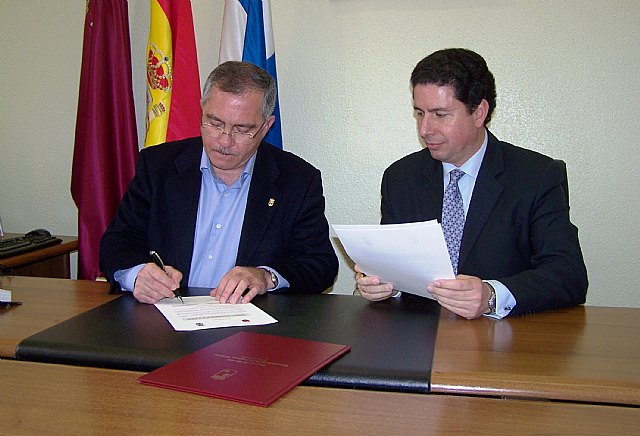 La Comunidad entrega al Ayuntamiento de Águilas las obras de mejora del paseo marítimo - 1, Foto 1