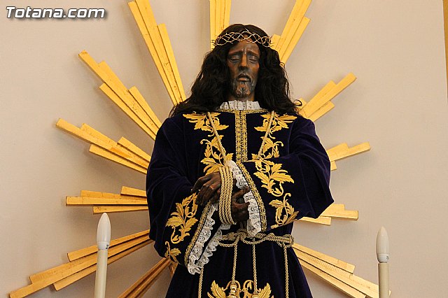 Numerosos vecinos mostraron su devocin un año ms al Cristo de Medinacelli - 3