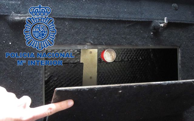 Detenido en El Puntal con un kilogramo de cocaína oculto en su vehículo - 1, Foto 1