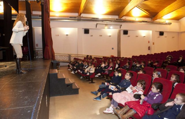 Pupi y el monstruo de la vergÃ¼enza ayuda a los niños a jugar con el lenguaje - 2, Foto 2
