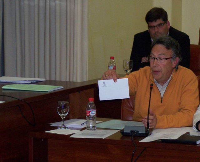 El Grupo Socialista utiliza material del Ayuntamiento de Águilas con fines partidistas ante el asombro del Equipo de Gobierno - 1, Foto 1