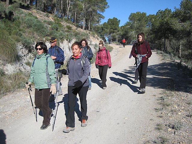 Un total de 35 senderistas participaron en la ruta organizada por la concejala de Deportes en el Parque Regional del Valle y Carrascoy - 15
