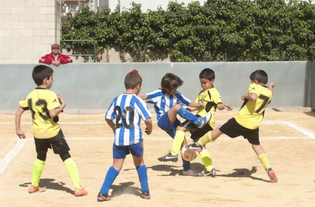 Publicados los horarios de la Jornada XVIII de la Liga Local de Fútbol Base - 1, Foto 1