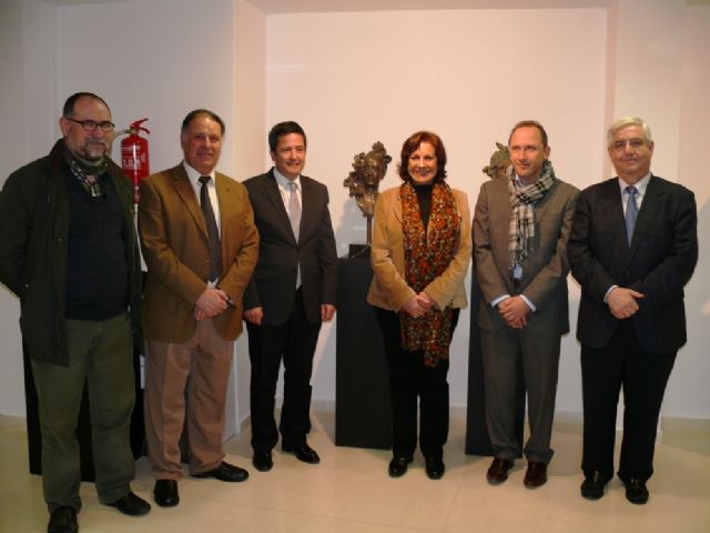 Quirós muestra parte de su colección de bustos y estatuillas en nuestra localidad - 2, Foto 2