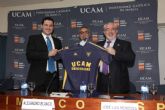 El palista David Cal ficha por la UCAM