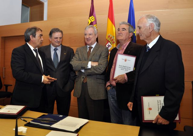 Las cooperativas murcianas aplauden la firma del II Pacto por la Economía Social - 1, Foto 1