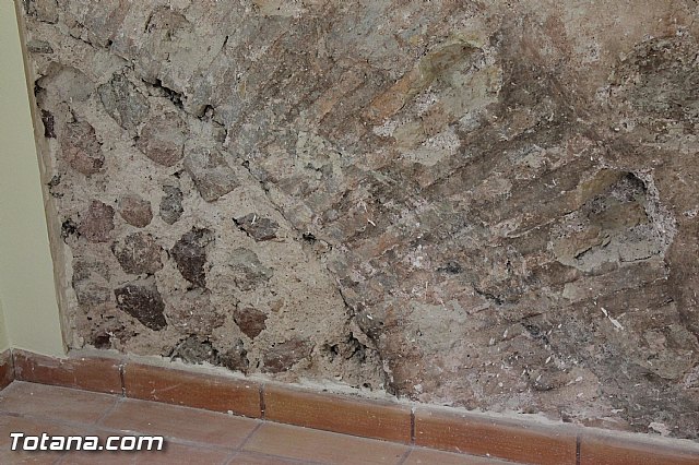La restauracin de las pinturas en los anexos de La Santa permitirn conocer la entrada primitiva a la gruta que dio origen a la construccin de la ermita - 38