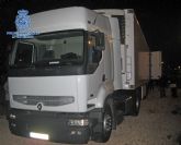 La Polica Nacional intercepta un triler frigorfico cargado con 340 kilos de hachs ocultos bajo el suelo del remolque