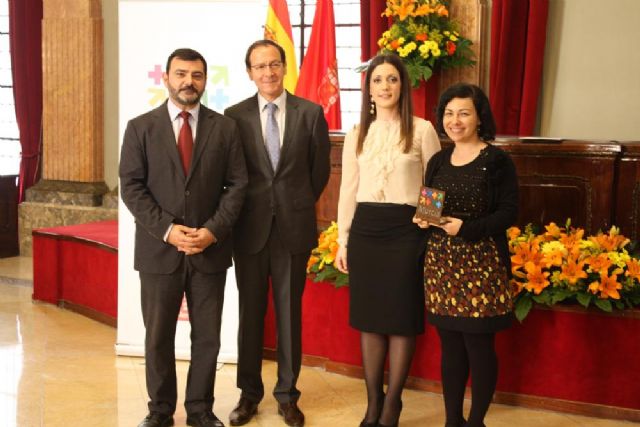 El Alcalde entrega los galardones a quienes ayudan para construir una Murcia en igualdad - 5, Foto 5