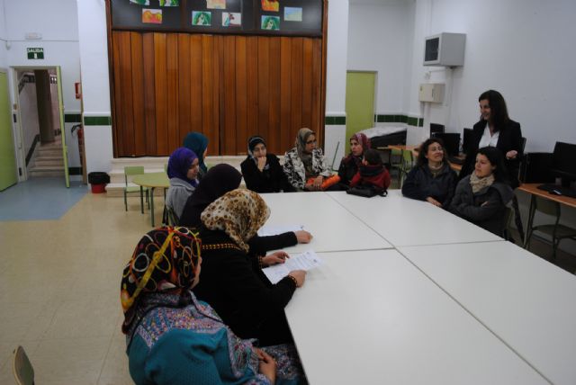 Radio ECCA Fundación desarrolla un programa escolar de apoyo personal y familiar en Murcia - 4, Foto 4