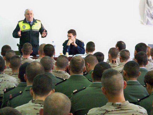 Bartolomé Mayol impartirá unas jornadas de prevención de la seguridad ciudadana en los que intervenga personal militar - 1, Foto 1
