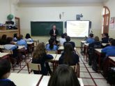 Desarrollan charlas informativas preventivas en los centros educativos de ESO