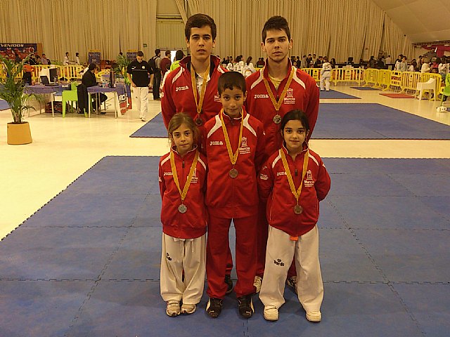 El Club Budoka de Torre-Pacheco obtiene 2 platas y 3 bronces en el Open Internacional de Taekwondo - 1, Foto 1