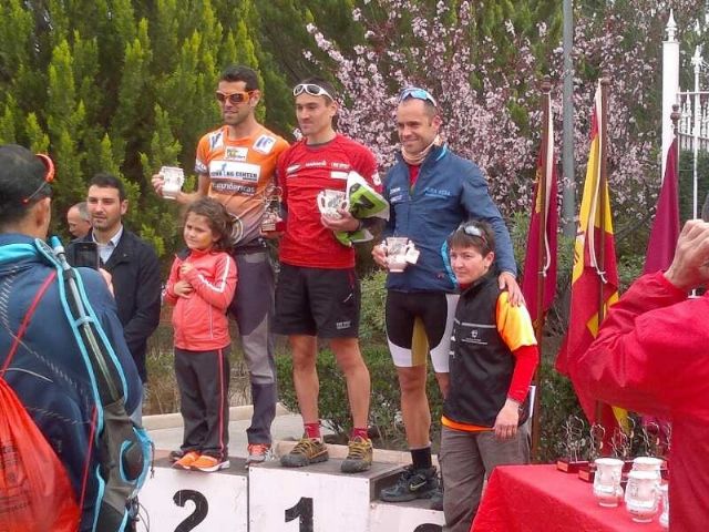 Santiago García Soria e Inmaculada Tonda Mena se proclaman vencedores del II Trail de Montaña Un reto compartido - 1, Foto 1