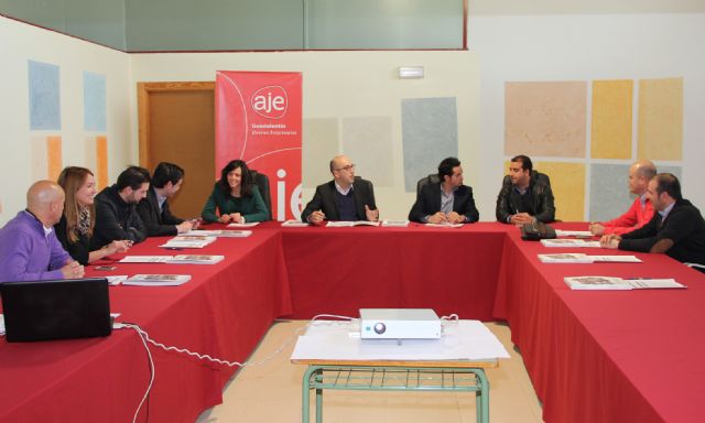 La Junta Directiva de AJE Guadalentín se reunió en Puerto Lumbreras - 1, Foto 1