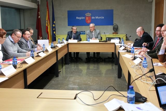 Comienzan las reuniones de trabajo de las mesas sectoriales del Plan Estratégico para el diseño de una Región de futuro - 1, Foto 1