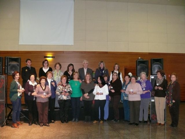 Cerca de quinientas fuentealameras celebraron el Día Internacional de la Mujer en Jumilla - 2, Foto 2