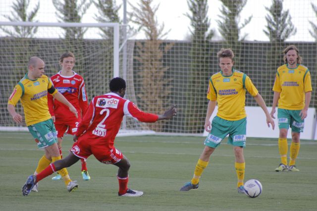 Mikalsen define para Ulensaker Kisa en Pinatar Arena - 1, Foto 1