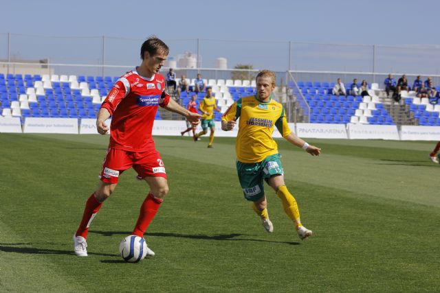 Mikalsen define para Ulensaker Kisa en Pinatar Arena - 2, Foto 2