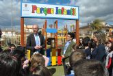 El Alcalde inaugur un parque infantil de 200 metros de juegos, en El Mirador