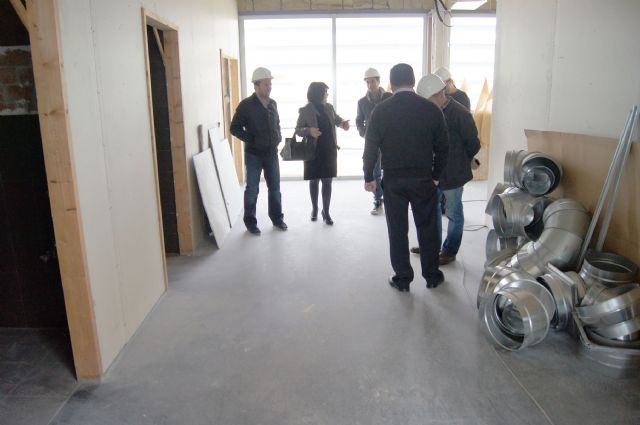 La alcaldesa visita el Centro de Salud Totana Sur, en la urbanización La Báscula, con el fin de conocer el desarrollo del estado de las obras - 3, Foto 3