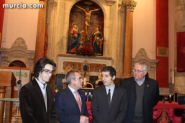 El restaurador Fernndez Labaña expone las investigaciones que le han  llevado a atribuir a Salzillo el Cristo del Perdn - 8