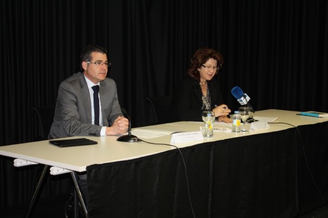 Inauguradas las jornadas “Sexualidad y Afectivida; Una mirada femenina” con motivo del “8 de marzo, día internacional de la mujer” - 1, Foto 1