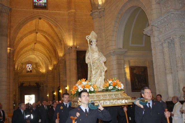 53 miembros de la Policía Local reciben un homenaje presidido por el Alcalde con motivo de la festividad de su patrón - 4, Foto 4