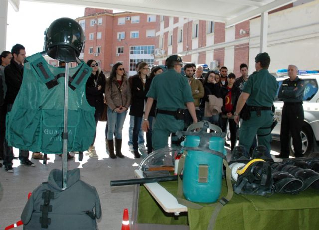 Alumnos de Criminología de la UMU visitan a la Guardia Civil de Murcia - 5, Foto 5