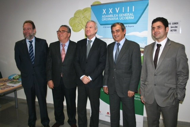 Valcárcel resalta el ejemplar esfuerzo de las cooperativas para impartir la mejor calidad educativa a pesar de la contención del gasto - 1, Foto 1