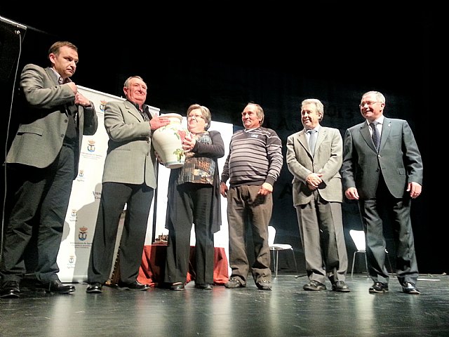 Cerdá afirma que los agricultores de Águilas han sido punteros en la modernización y renovación de las explotaciones agrícolas - 1, Foto 1