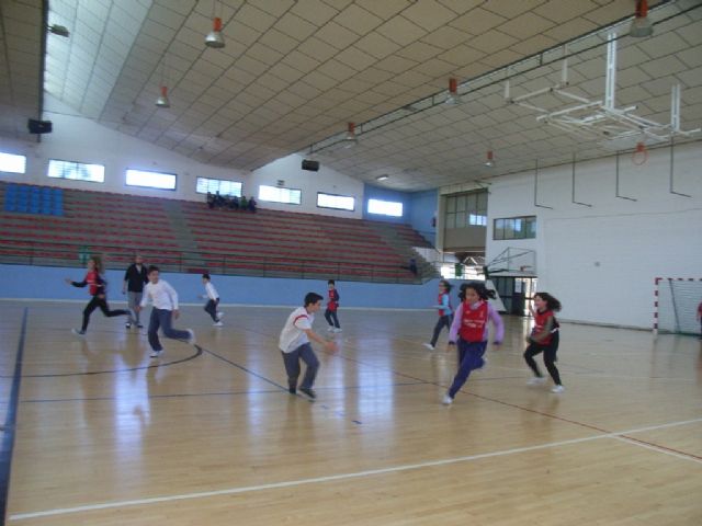 Ends the local stage school sport handball, Foto 1