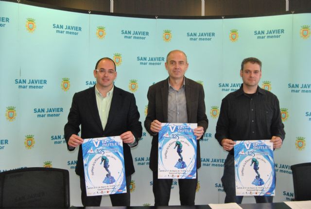 La V Feria Outlet de Santiago de la Ribera abrirá durante el puente de Semana Santa con 50 casetas, 6 más que el pasado año - 1, Foto 1